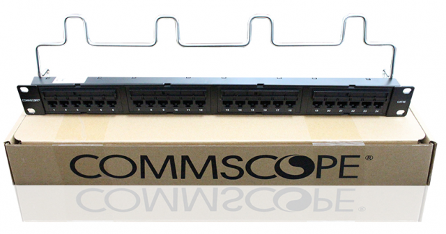 康普超五類24口非屏蔽配線架CPP-5E-DM-1U-24             